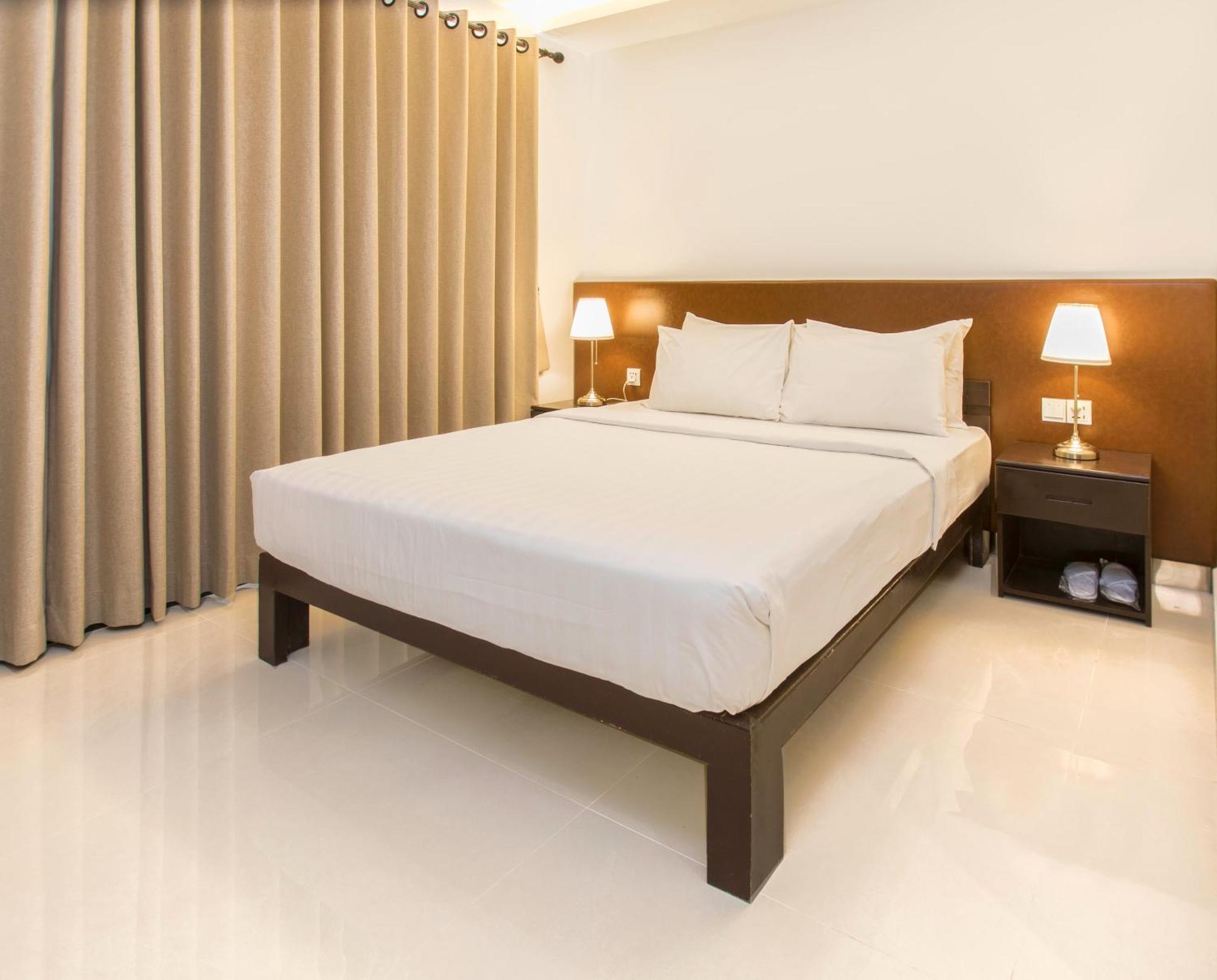 Cambodian Country Club Hotel Пном Пен Екстериор снимка
