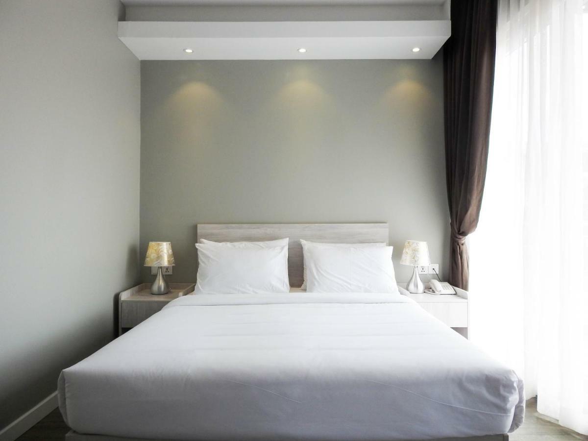 Cambodian Country Club Hotel Пном Пен Екстериор снимка